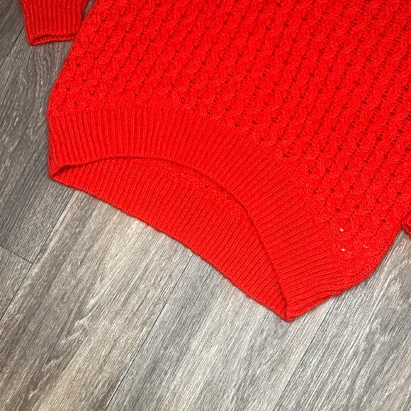 H&M Vibrant Red Crew Neck Sweater Women’s Size XS - Picture 5 of 12